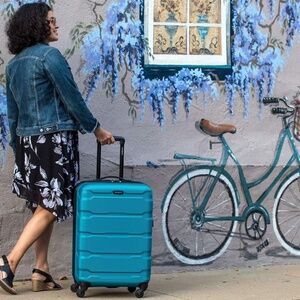 Samsonite Omni PC Hardside Expandable Luggage w/Spinner Wheels, Carry-On 20-Inch